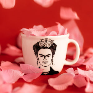 Porcelain cup inspired by Frida Kahlo with roses
